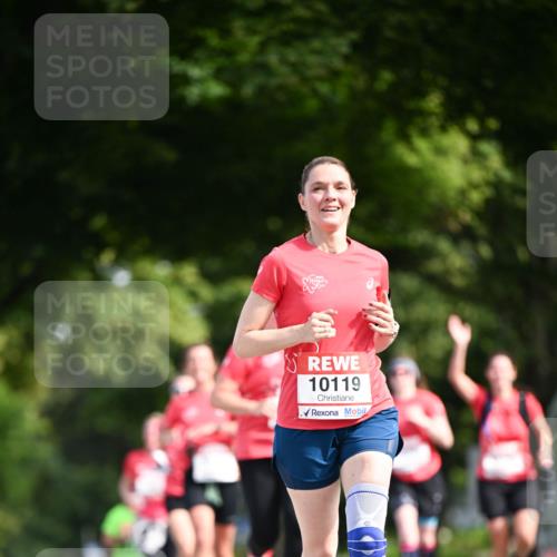 08.06.2024 - REWE Women's Run Dr. Thomas Lammeyer http://msf.ph/oto/6247804 09.06.2024 09:38:51 Laufen 10119 meine-sportfotos.de