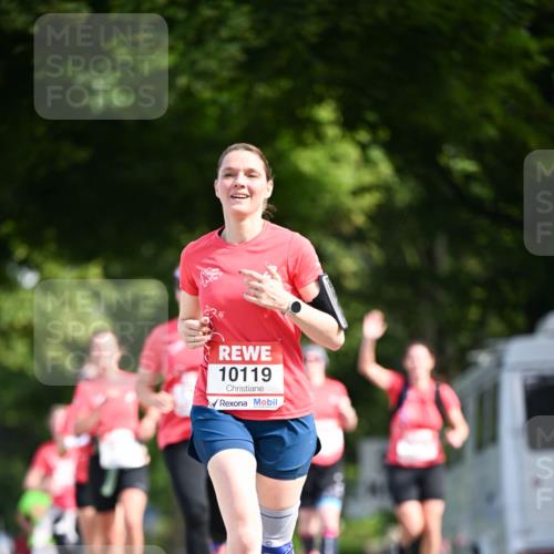 08.06.2024 - REWE Women's Run Dr. Thomas Lammeyer http://msf.ph/oto/6247806 09.06.2024 09:38:51 Laufen 10119 meine-sportfotos.de