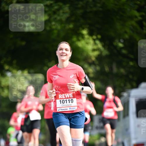 08.06.2024 - REWE Women's Run Dr. Thomas Lammeyer http://msf.ph/oto/6247807 09.06.2024 09:38:51 Laufen 10119 meine-sportfotos.de