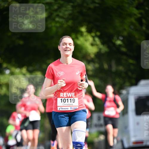08.06.2024 - REWE Women's Run Dr. Thomas Lammeyer http://msf.ph/oto/6247808 09.06.2024 09:38:52 Laufen 10119 meine-sportfotos.de