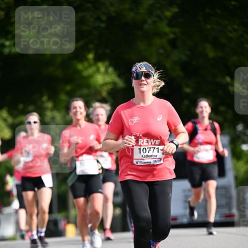 08.06.2024 - REWE Women's Run Dr. Thomas Lammeyer http://msf.ph/oto/6247823 09.06.2024 09:38:54 Laufen 10771 meine-sportfotos.de