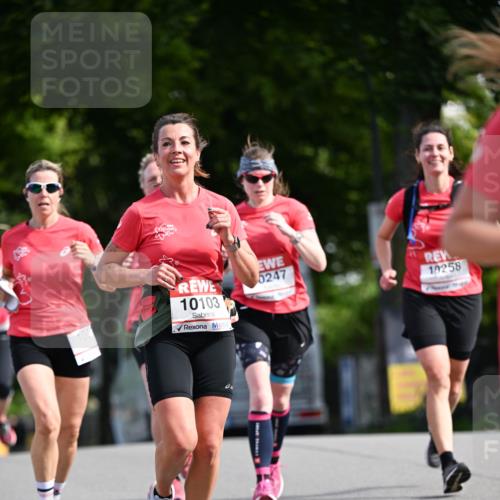 08.06.2024 - REWE Women's Run Dr. Thomas Lammeyer http://msf.ph/oto/6247834 09.06.2024 09:38:56 Laufen 10103, 0247, 10258 meine-sportfotos.de