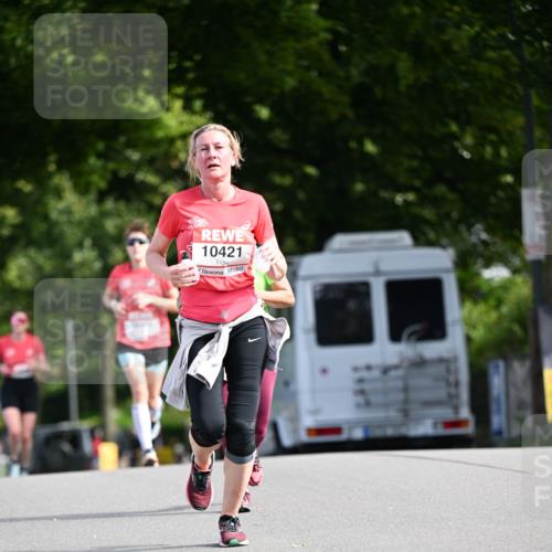 08.06.2024 - REWE Women's Run Dr. Thomas Lammeyer http://msf.ph/oto/6247848 09.06.2024 09:38:58 Laufen 18512, 10421 meine-sportfotos.de