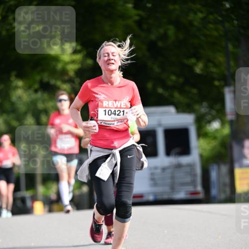 08.06.2024 - REWE Women's Run Dr. Thomas Lammeyer http://msf.ph/oto/6247853 09.06.2024 09:38:59 Laufen 10421 meine-sportfotos.de