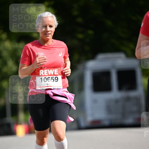 08.06.2024 - REWE Women's Run Dr. Thomas Lammeyer http://msf.ph/oto/6247907 09.06.2024 09:39:08 Laufen 10659 meine-sportfotos.de