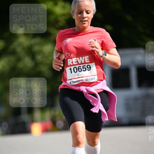 08.06.2024 - REWE Women's Run Dr. Thomas Lammeyer http://msf.ph/oto/6247910 09.06.2024 09:39:08 Laufen 10659 meine-sportfotos.de