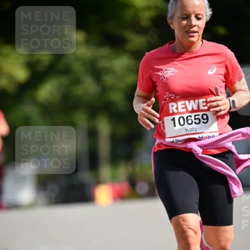 08.06.2024 - REWE Women's Run Dr. Thomas Lammeyer http://msf.ph/oto/6247911 09.06.2024 09:39:08 Laufen 10659 meine-sportfotos.de