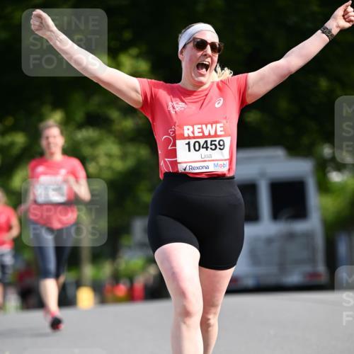 08.06.2024 - REWE Women's Run Dr. Thomas Lammeyer http://msf.ph/oto/6247944 09.06.2024 09:39:18 Laufen 10459 meine-sportfotos.de