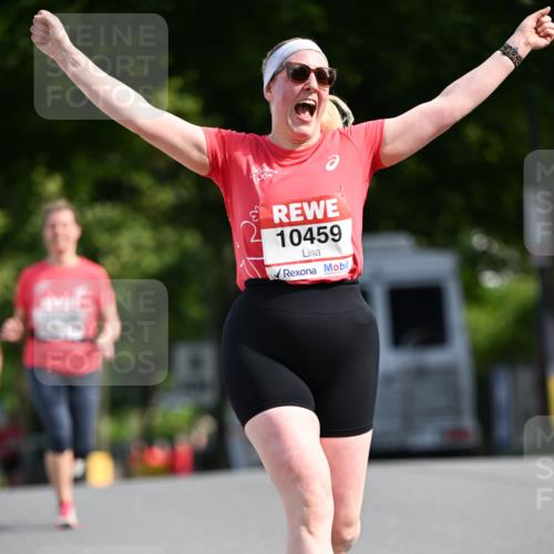 08.06.2024 - REWE Women's Run Dr. Thomas Lammeyer http://msf.ph/oto/6247945 09.06.2024 09:39:18 Laufen 13, 10459 meine-sportfotos.de