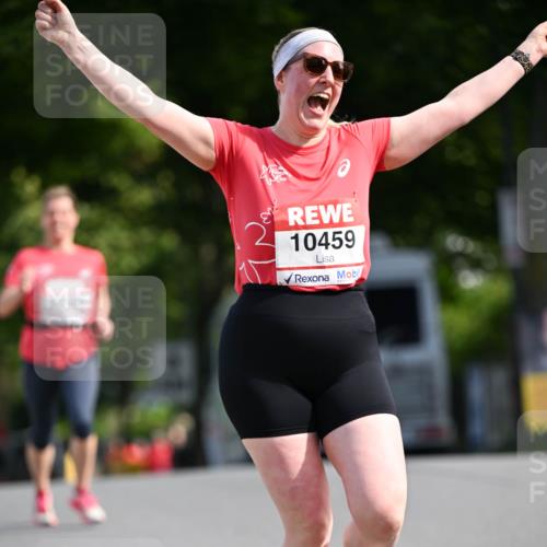 08.06.2024 - REWE Women's Run Dr. Thomas Lammeyer http://msf.ph/oto/6247946 09.06.2024 09:39:18 Laufen 10459 meine-sportfotos.de