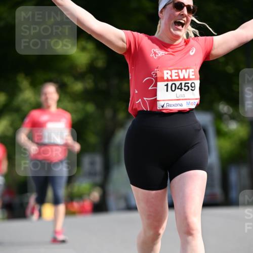 08.06.2024 - REWE Women's Run Dr. Thomas Lammeyer http://msf.ph/oto/6247947 09.06.2024 09:39:18 Laufen 10459 meine-sportfotos.de