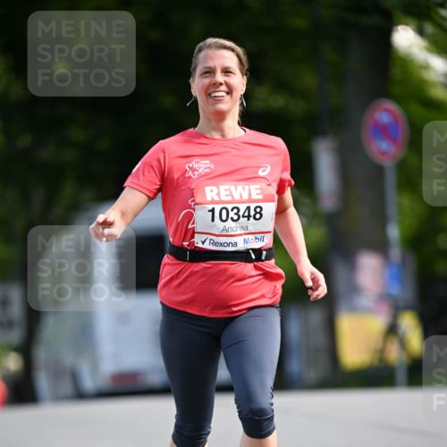 08.06.2024 - REWE Women's Run Dr. Thomas Lammeyer http://msf.ph/oto/6247958 09.06.2024 09:39:20 Laufen 10348 meine-sportfotos.de