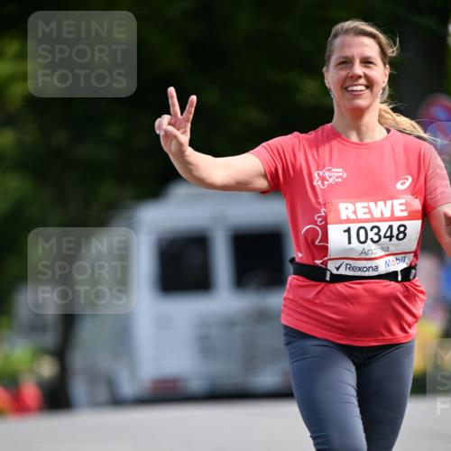 08.06.2024 - REWE Women's Run Dr. Thomas Lammeyer http://msf.ph/oto/6247960 09.06.2024 09:39:20 Laufen 10348 meine-sportfotos.de