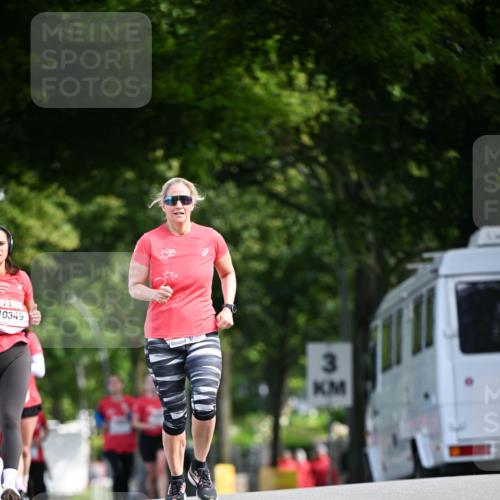 08.06.2024 - REWE Women's Run Dr. Thomas Lammeyer http://msf.ph/oto/6247962 09.06.2024 09:39:21 Laufen 10349, 3 meine-sportfotos.de