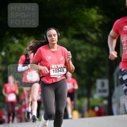 08.06.2024 - REWE Women's Run Dr. Thomas Lammeyer http://msf.ph/oto/6247982 09.06.2024 09:39:24 Laufen 10349 meine-sportfotos.de
