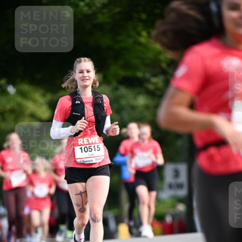 08.06.2024 - REWE Women's Run Dr. Thomas Lammeyer http://msf.ph/oto/6247994 09.06.2024 09:39:26 Laufen 10515 meine-sportfotos.de