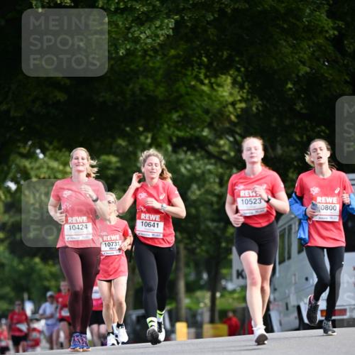 08.06.2024 - REWE Women's Run Dr. Thomas Lammeyer http://msf.ph/oto/6248009 09.06.2024 09:39:29 Laufen 10523, 0800, 10424, 10731, 10641 meine-sportfotos.de