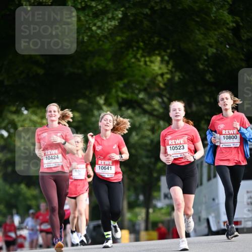 08.06.2024 - REWE Women's Run Dr. Thomas Lammeyer http://msf.ph/oto/6248010 09.06.2024 09:39:30 Laufen 10424, 10641, 107, 10523, 10800, 1921 meine-sportfotos.de