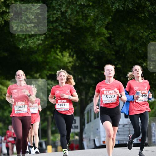 08.06.2024 - REWE Women's Run Dr. Thomas Lammeyer http://msf.ph/oto/6248018 09.06.2024 09:39:31 Laufen 10424, 10731, 10641, 10523, 800 meine-sportfotos.de