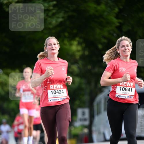 08.06.2024 - REWE Women's Run Dr. Thomas Lammeyer http://msf.ph/oto/6248030 09.06.2024 09:39:33 Laufen 10424, 10641 meine-sportfotos.de