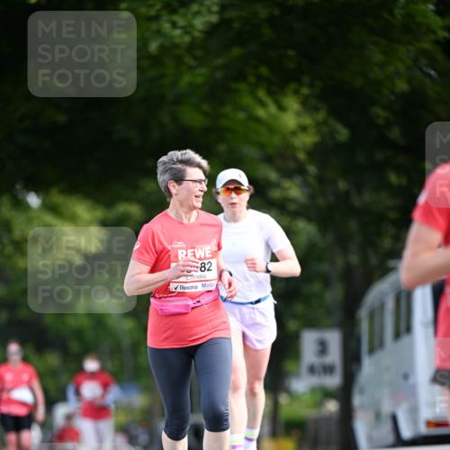 08.06.2024 - REWE Women's Run Dr. Thomas Lammeyer http://msf.ph/oto/6248077 09.06.2024 09:39:42 Laufen 82 meine-sportfotos.de