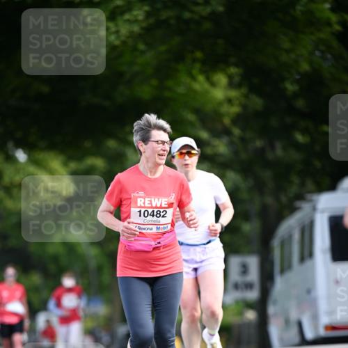 08.06.2024 - REWE Women's Run Dr. Thomas Lammeyer http://msf.ph/oto/6248079 09.06.2024 09:39:42 Laufen 10482 meine-sportfotos.de