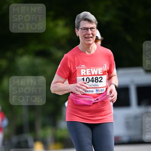 08.06.2024 - REWE Women's Run Dr. Thomas Lammeyer http://msf.ph/oto/6248092 09.06.2024 09:39:44 Laufen 10482 meine-sportfotos.de