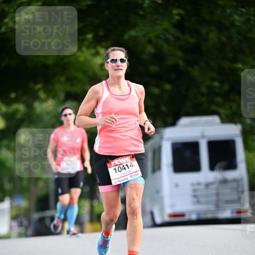 08.06.2024 - REWE Women's Run Dr. Thomas Lammeyer http://msf.ph/oto/6248164 09.06.2024 09:40:07 Laufen 10414 meine-sportfotos.de