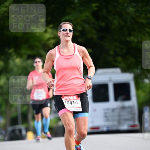 08.06.2024 - REWE Women's Run Dr. Thomas Lammeyer http://msf.ph/oto/6248167 09.06.2024 09:40:08 Laufen 10414 meine-sportfotos.de