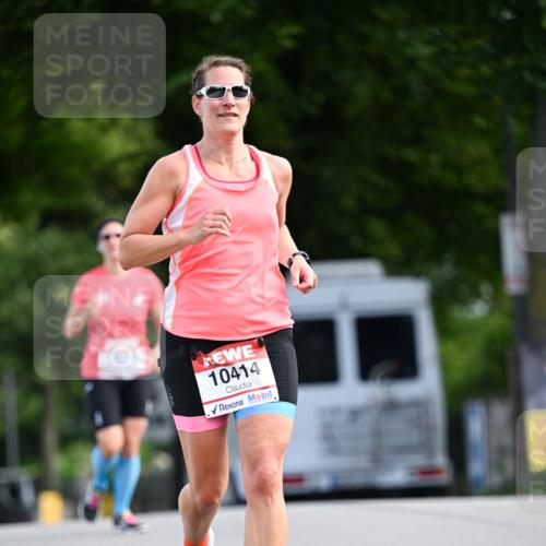 08.06.2024 - REWE Women's Run Dr. Thomas Lammeyer http://msf.ph/oto/6248169 09.06.2024 09:40:08 Laufen 10414 meine-sportfotos.de
