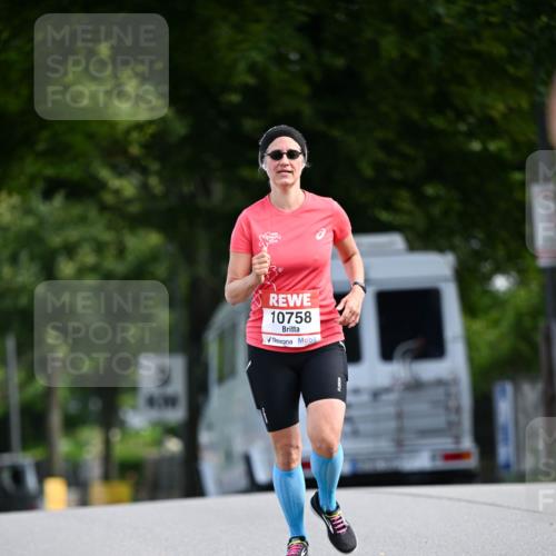 08.06.2024 - REWE Women's Run Dr. Thomas Lammeyer http://msf.ph/oto/6248178 09.06.2024 09:40:10 Laufen 10758 meine-sportfotos.de