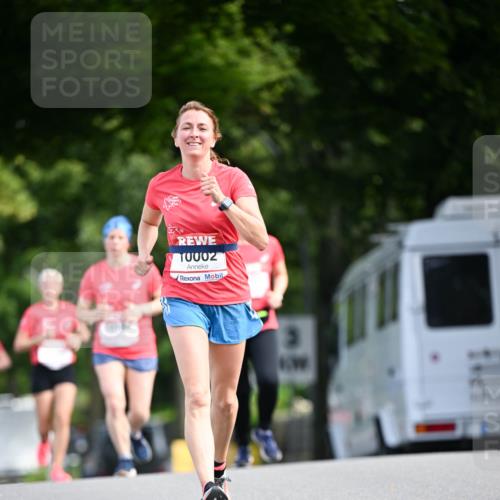 08.06.2024 - REWE Women's Run Dr. Thomas Lammeyer http://msf.ph/oto/6248192 09.06.2024 09:40:21 Laufen 10002, 3 meine-sportfotos.de