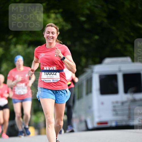08.06.2024 - REWE Women's Run Dr. Thomas Lammeyer http://msf.ph/oto/6248198 09.06.2024 09:40:22 Laufen 10002 meine-sportfotos.de