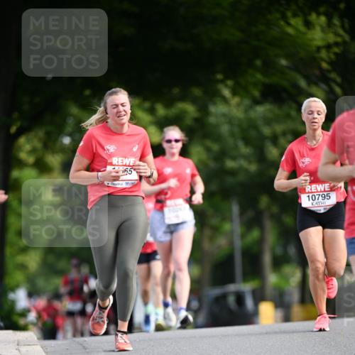 08.06.2024 - REWE Women's Run Dr. Thomas Lammeyer http://msf.ph/oto/6248214 09.06.2024 09:40:25 Laufen 365, 10795 meine-sportfotos.de