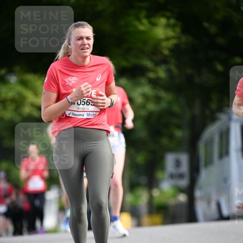 08.06.2024 - REWE Women's Run Dr. Thomas Lammeyer http://msf.ph/oto/6248222 09.06.2024 09:40:27 Laufen 0565 meine-sportfotos.de
