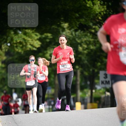 08.06.2024 - REWE Women's Run Dr. Thomas Lammeyer http://msf.ph/oto/6248243 09.06.2024 09:40:32 Laufen 10774, 3 meine-sportfotos.de