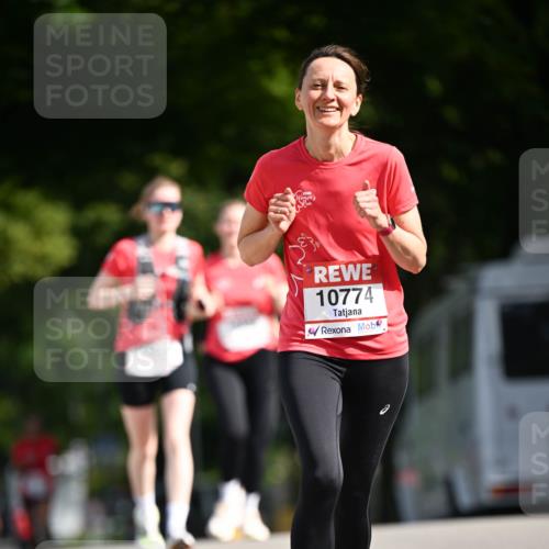 08.06.2024 - REWE Women's Run Dr. Thomas Lammeyer http://msf.ph/oto/6248278 09.06.2024 09:40:35 Laufen 10774 meine-sportfotos.de