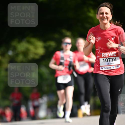 08.06.2024 - REWE Women's Run Dr. Thomas Lammeyer http://msf.ph/oto/6248280 09.06.2024 09:40:35 Laufen 10774 meine-sportfotos.de