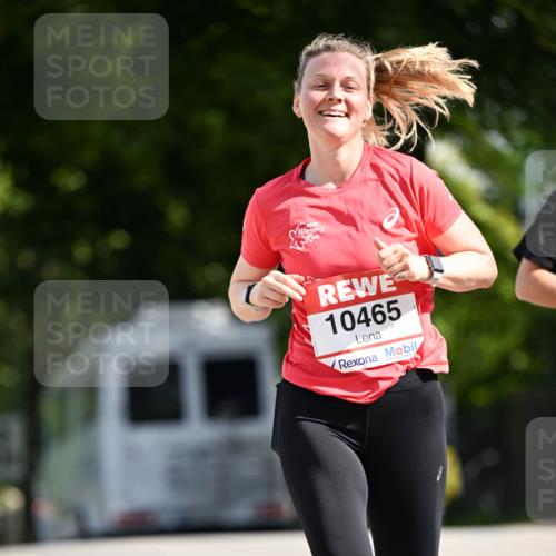 08.06.2024 - REWE Women's Run Dr. Thomas Lammeyer http://msf.ph/oto/6248319 09.06.2024 09:40:41 Laufen 10465 meine-sportfotos.de