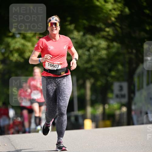 08.06.2024 - REWE Women's Run Dr. Thomas Lammeyer http://msf.ph/oto/6248361 09.06.2024 09:40:46 Laufen 10603 meine-sportfotos.de