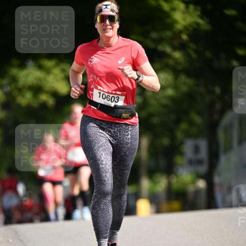 08.06.2024 - REWE Women's Run Dr. Thomas Lammeyer http://msf.ph/oto/6248372 09.06.2024 09:40:47 Laufen 10603 meine-sportfotos.de