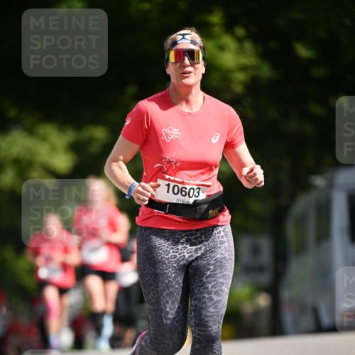 08.06.2024 - REWE Women's Run Dr. Thomas Lammeyer http://msf.ph/oto/6248378 09.06.2024 09:40:48 Laufen 10603 meine-sportfotos.de