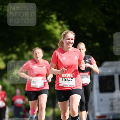 08.06.2024 - REWE Women's Run Dr. Thomas Lammeyer http://msf.ph/oto/6248385 09.06.2024 09:40:53 Laufen 10652, 10347, 1006 meine-sportfotos.de