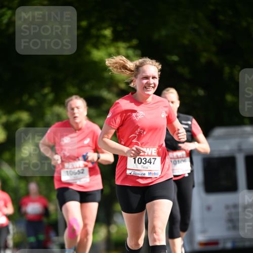 08.06.2024 - REWE Women's Run Dr. Thomas Lammeyer http://msf.ph/oto/6248387 09.06.2024 09:40:53 Laufen 10652, 10347, 1010 meine-sportfotos.de