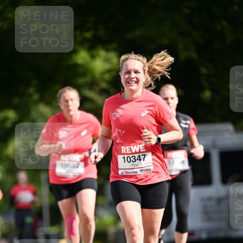 08.06.2024 - REWE Women's Run Dr. Thomas Lammeyer http://msf.ph/oto/6248391 09.06.2024 09:40:53 Laufen 106, 52, 10347, 1044 meine-sportfotos.de