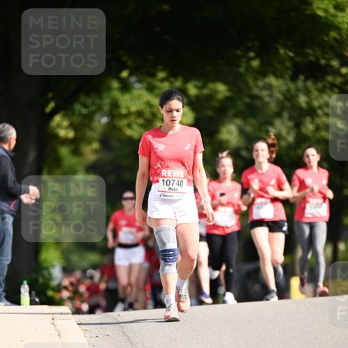 08.06.2024 - REWE Women's Run Dr. Thomas Lammeyer http://msf.ph/oto/6248449 09.06.2024 09:41:02 Laufen 10740 meine-sportfotos.de