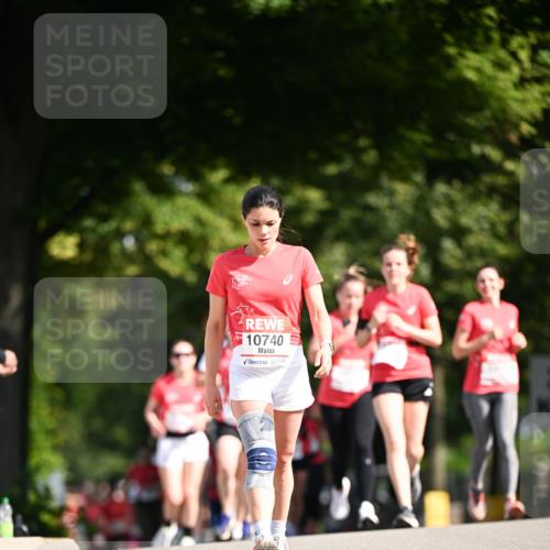 08.06.2024 - REWE Women's Run Dr. Thomas Lammeyer http://msf.ph/oto/6248456 09.06.2024 09:41:02 Laufen 10740 meine-sportfotos.de