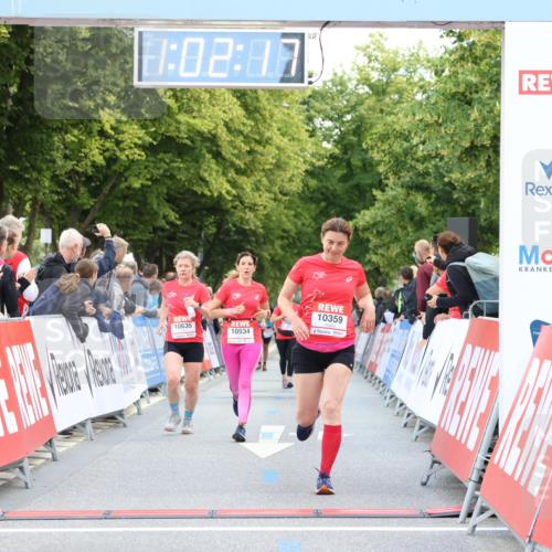 08.06.2024 - REWE Women's Run Strokosch-Dieckow http://msf.ph/oto/6248466 09.06.2024 10:02:46 Ziel 10235, 10359, 10534, 10635, 10650 meine-sportfotos.de