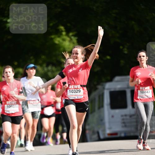 08.06.2024 - REWE Women's Run Dr. Thomas Lammeyer http://msf.ph/oto/6248471 09.06.2024 09:41:07 Laufen 10329, 10043, 10601 meine-sportfotos.de