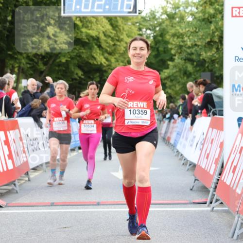 08.06.2024 - REWE Women's Run Strokosch-Dieckow http://msf.ph/oto/6248487 09.06.2024 10:02:47 Ziel 10235, 10359, 10534, 10635, 10650, 10651 meine-sportfotos.de